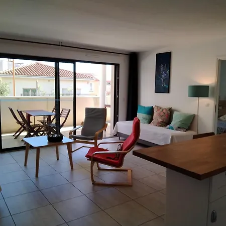 B16 Onde Marine Apartment