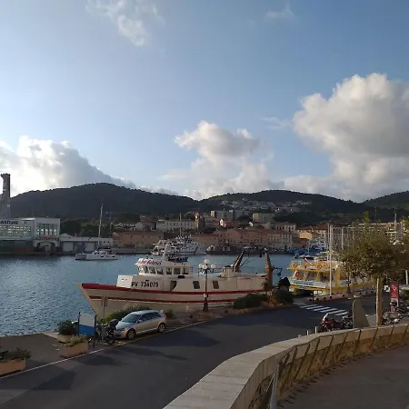 B16 Onde Marine Apartment